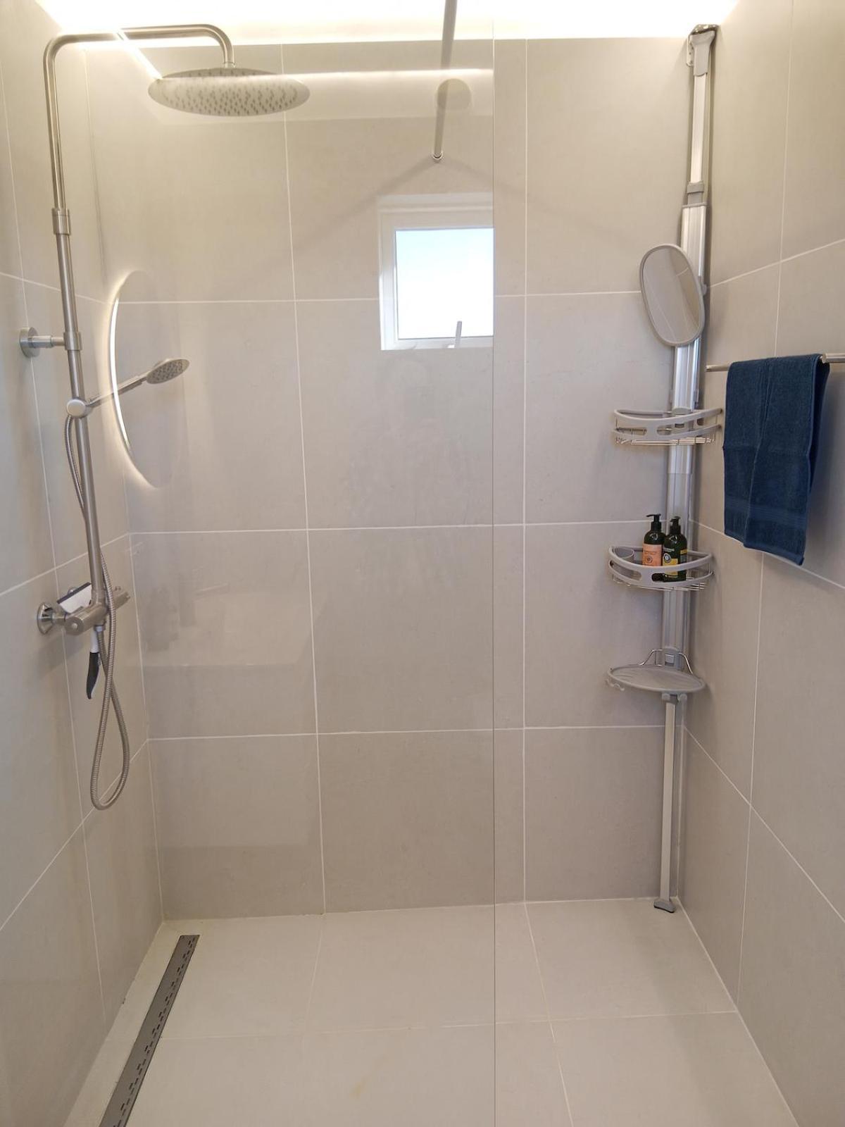Soeruhus - Cozy Apartment, Hot Tub, Peaceful Nature Setting